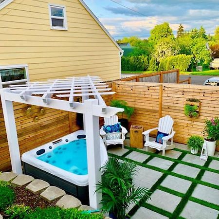 Private New Garden Apartment W Hot Tub Camas Zewnętrze zdjęcie