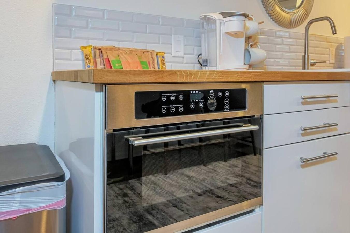 Private New Garden Apartment W Hot Tub Camas Zewnętrze zdjęcie